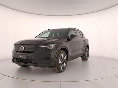 Nuova Volvo EX40 Plus 127 kW (174 CV) 2025 Nero SUV