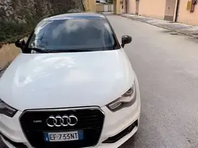 Usata Audi A1 Ambition 122 CV (89 kW) 2010 Utilitaria