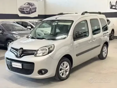 Usata Renault Kangoo LIMITED 90 CV (66 kW) 2018 Grigio Monovolume