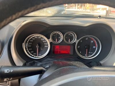 Usata Alfa Romeo MiTo 90 CV (66 kW) 2015 Nero Utilitaria