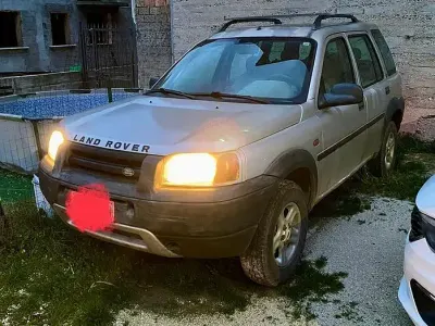 Usata Land Rover Freelander 97 CV (71 kW) 1999 Grigio SUV
