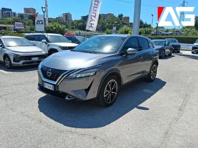 Usata Nissan Qashqai Tekna 190 CV (139 kW) 2023 Grigio SUV