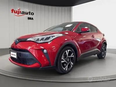 Usata Toyota C-HR Trend 122 CV (89 kW) 2022 Rosso SUV