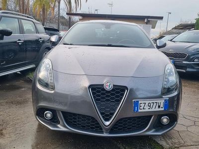 Usata Alfa Romeo Giulietta 175 CV (128 kW) 2015 Grigio Utilitaria