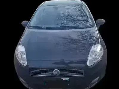 Usata Fiat Grande Punto 75 CV (55 kW) 2007 Nero Utilitaria