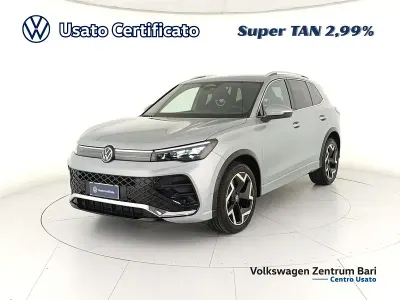 Usata VW Tiguan R-line 150 CV (110 kW) 2025 Argento SUV