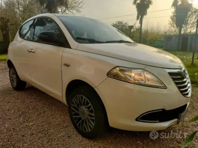 Usata Lancia Ypsilon
