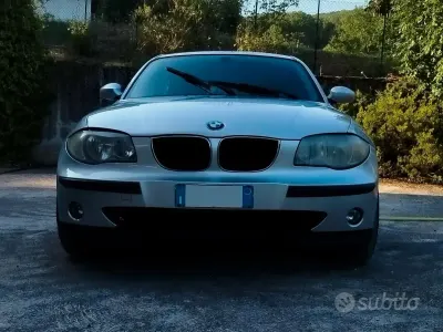Usata BMW 118 122 CV (89 kW) 2008 Utilitaria