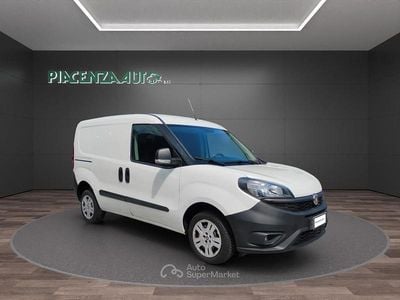 Usata Fiat Doblò Lounge 95 CV (69 kW) 2019 Bianco Monovolume