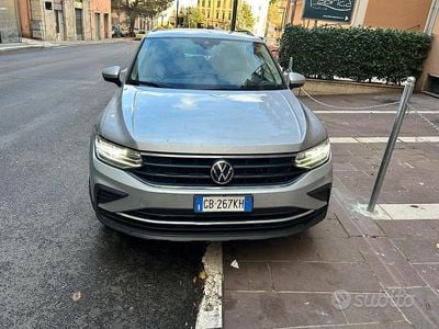 Usata VW Tiguan Life 150 CV (110 kW) 2021 Grigio SUV