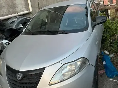 Usata Lancia Ypsilon