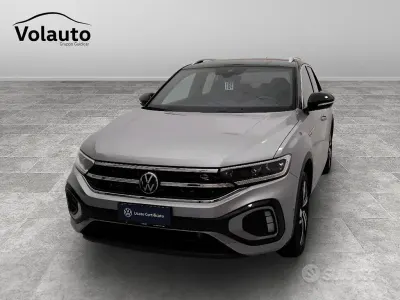 Usata VW T-Roc R-line 150 CV (110 kW) 2023 Grigio SUV