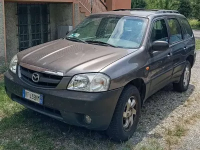 Usata Mazda Tribute 124 CV (91 kW) 2001 Grigio SUV