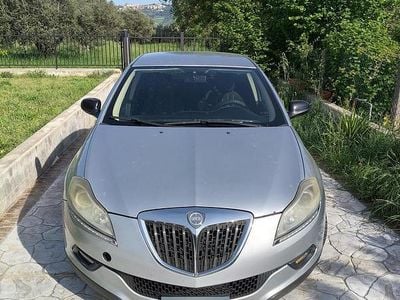 Usata Lancia Delta 120 CV (88 kW) 2008 Grigio Utilitaria
