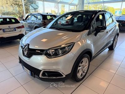 Usata Renault Captur Intens 90 CV (66 kW) 2016 Gray SUV
