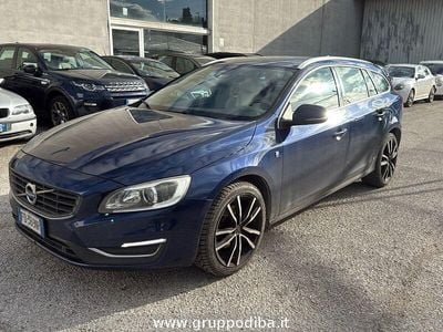 Usata Volvo V60 Ocean Race 149 CV (109 kW) 2016 Blu Station wagon