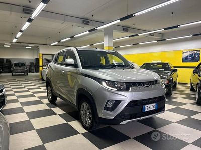 Usata Mahindra KUV100 83 CV (61 kW) 2019 Gray SUV