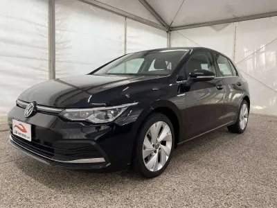Usata VW Golf VIII Style 131 CV (96 kW) 2022 Nero Berlina