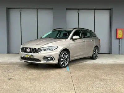 Usata Fiat Tipo Lounge 120 CV (88 kW) 2019 Beige Station wagon