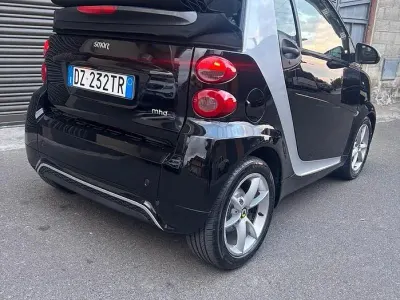 Usata Smart ForTwo Cabrio 71 CV (52 kW) 2011 Nero Cabrio