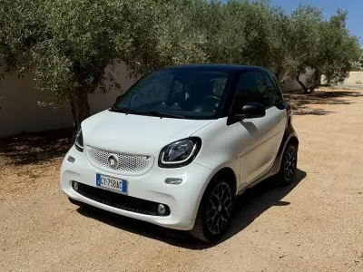 Usata Smart ForTwo Coupé Passion 90 CV (66 kW) 2016 Bianco Coupé
