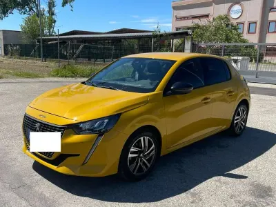 Usata Peugeot 208 Allure 101 CV (74 kW) 2022 Utilitaria