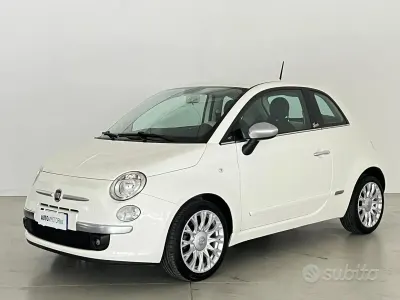 Usata Fiat 500 Lounge 69 CV (50 kW) 2013 Bianco Utilitaria