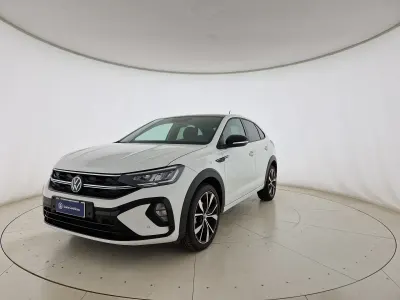 Begagnad VW Taigo R-line 150 HK (110 kW) 2023 Vit SUV