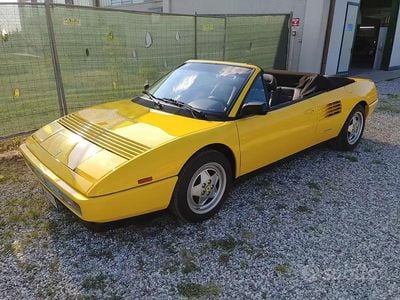Usata Ferrari Mondial 300 CV (220 kW) 1991 Cabrio