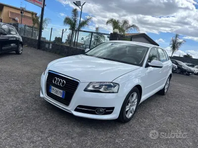 Usata Audi A3 Ambition 90 CV (66 kW) 2012 Bianco Utilitaria