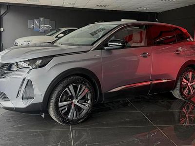 Usata Peugeot 3008 Allure 181 CV (133 kW) 2022 Grigio SUV