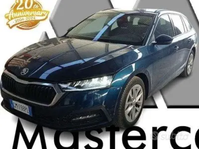 Usata Skoda Octavia Executive 150 CV (110 kW) 2023 Blu/azzurro Station wagon