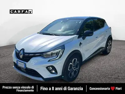Usado Renault Captur Techno 143 CV (105 kW) 2023 Blanco SUV