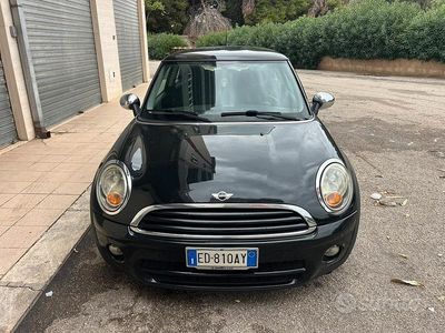 Usata Mini Cooper 90 CV (66 kW) 2010 Utilitaria