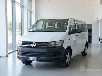 Usata VW Caravelle 150 CV (110 kW) 2017 Bianco Monovolume