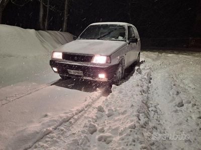 Usata Autobianchi Y10 50 CV (36 kW) 1993 Bianco Utilitaria