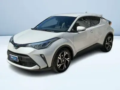 Usata Toyota C-HR Trend 122 CV (89 kW) 2022 Bianco SUV