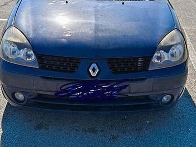 Usata Renault Clio II 2001 Blu Utilitaria