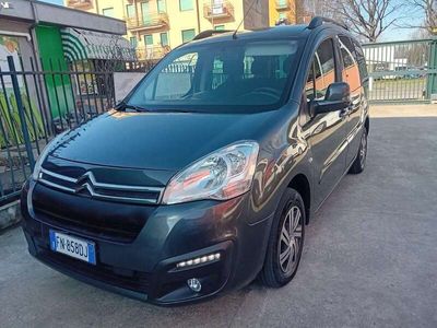 usata Citroën Berlingo autocarro 5 posti