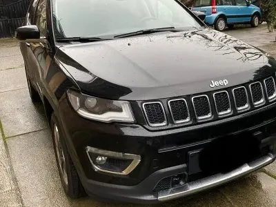 Usata Jeep Compass Limited 140 CV (102 kW) 2020 Nero SUV