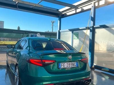 Usata Alfa Romeo Giulia 180 CV (132 kW) 2017 Verde Berlina
