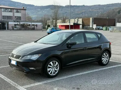 Usata Seat Leon 105 CV (77 kW) 2014 Nero Coupé
