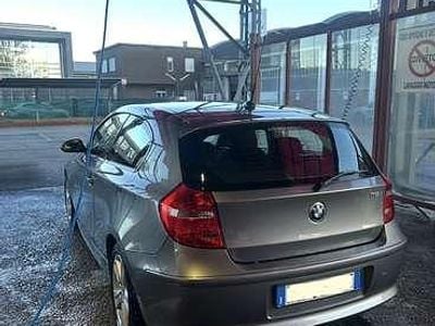 Usata BMW 118 143 CV (105 kW) 2009 Utilitaria