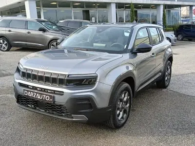 Nuova Jeep Avenger Longitude 101 CV (74 kW) 2026 Grigio graffite metallizzato SUV