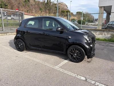 Nero Usata 2019 Smart ForFour Passion Utilitaria | 14.500 € (Buon prezzo)