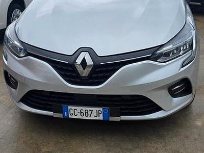 Usata Renault Clio V Zen 116 CV (85 kW) 2020 Grigio Berlina