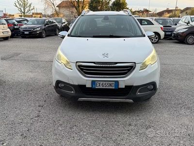 Usata Peugeot 2008 Access 82 CV (60 kW) 2013 Bianco SUV