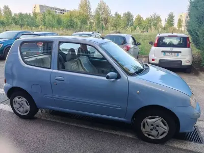 Usata Fiat 600 Active 54 CV (39 kW) 2007 Blu/azzurro Utilitaria