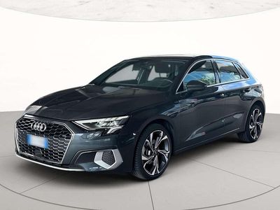 Usata Audi A3 Advanced 110 CV (80 kW) 2022 Grigio manhattan metallizzato Berlina