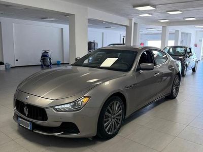 Usata Maserati Ghibli 275 CV (202 kW) 2016 Grigio Berlina